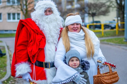 FOTORELACJA | Mikołaj i Śnieżynka w Giżycku